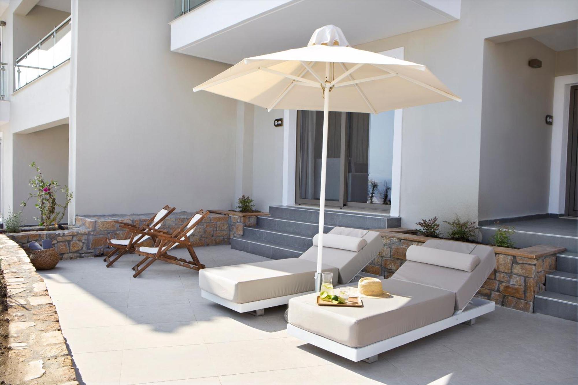 Ajul Luxury & Resort, A Registry Collection