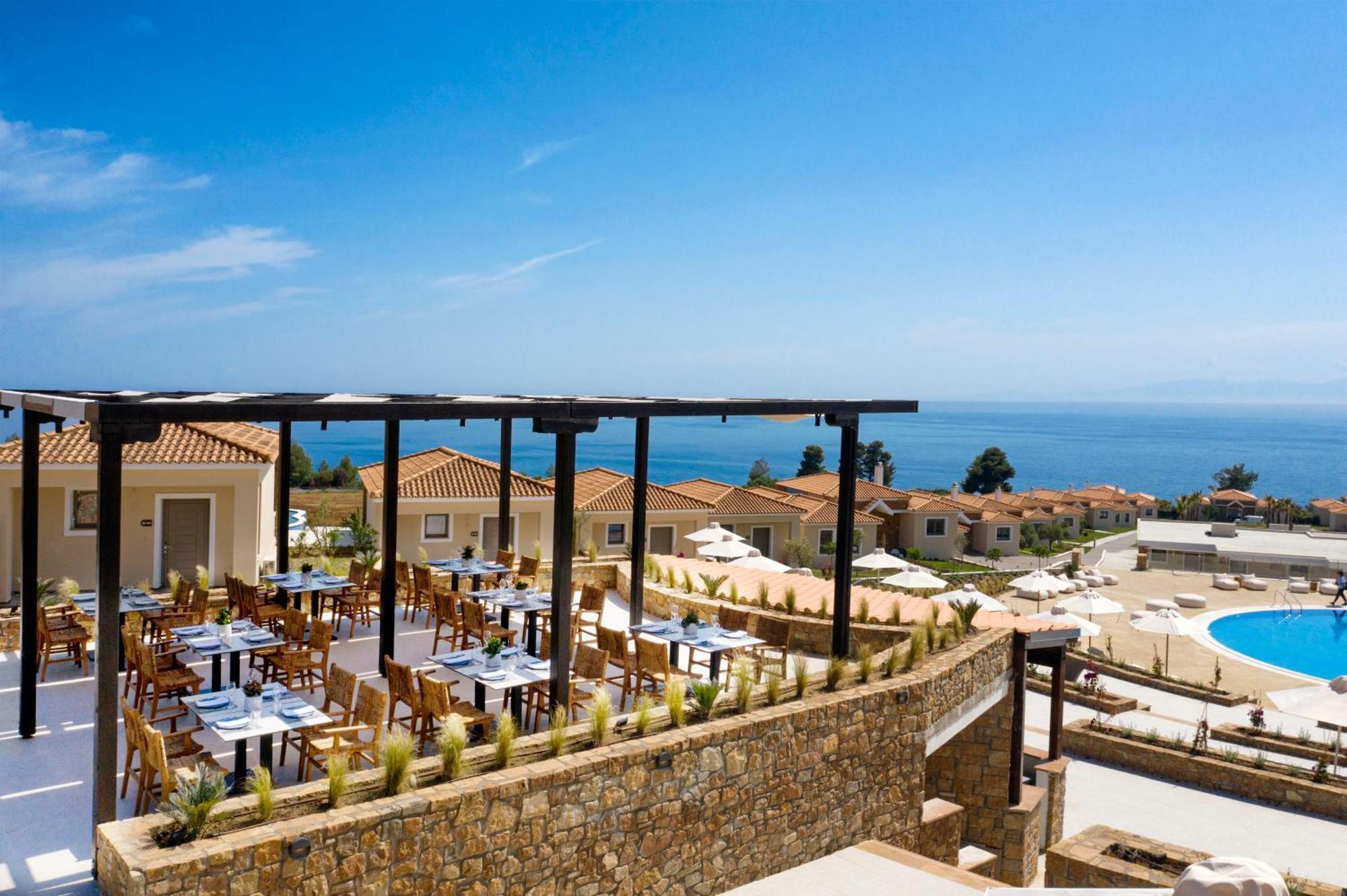 Ajul Luxury & Resort, A Registry Collection 5*