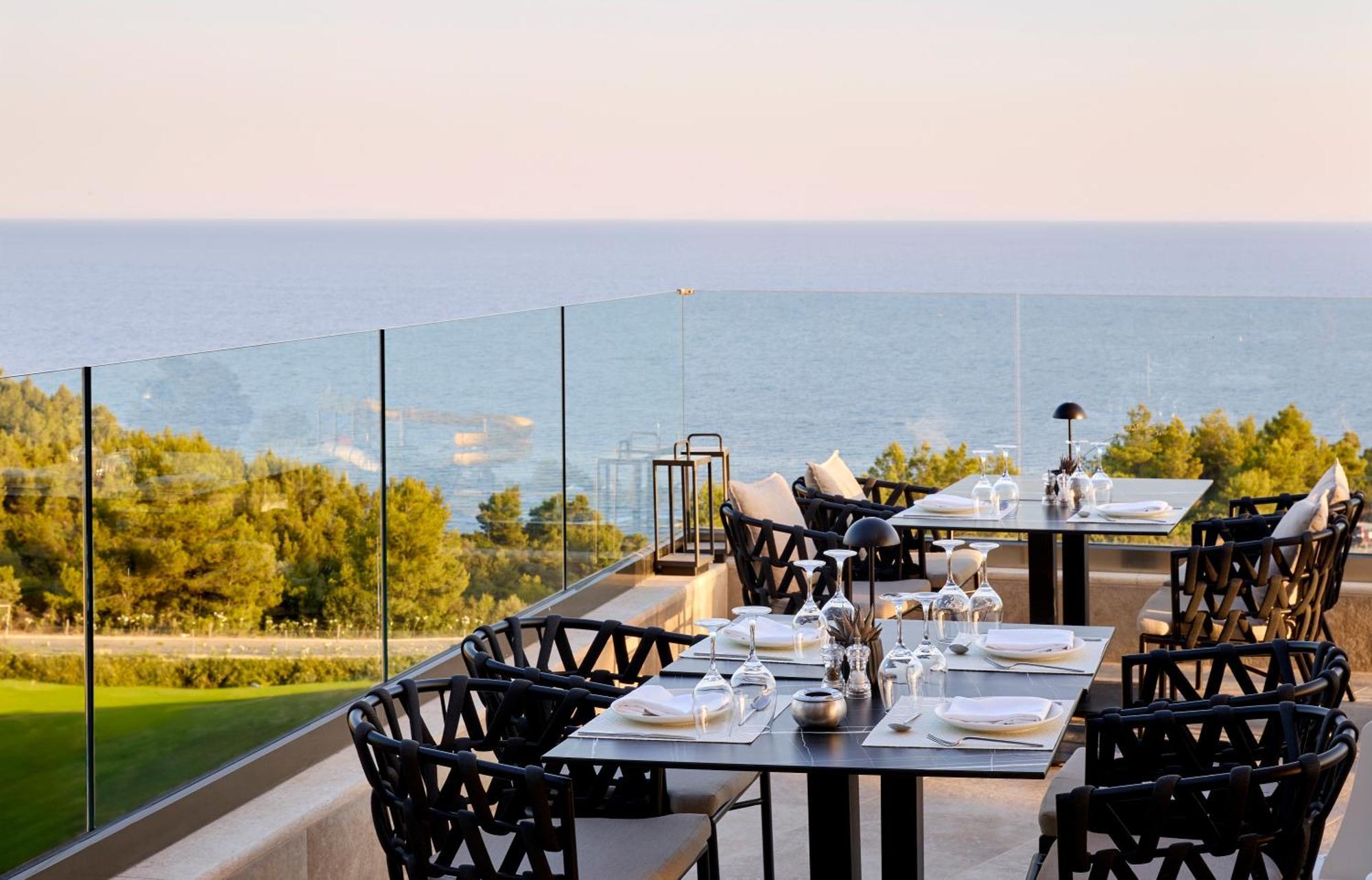 Hotel Ajul Luxury & Resort, A Registry Collection 5*